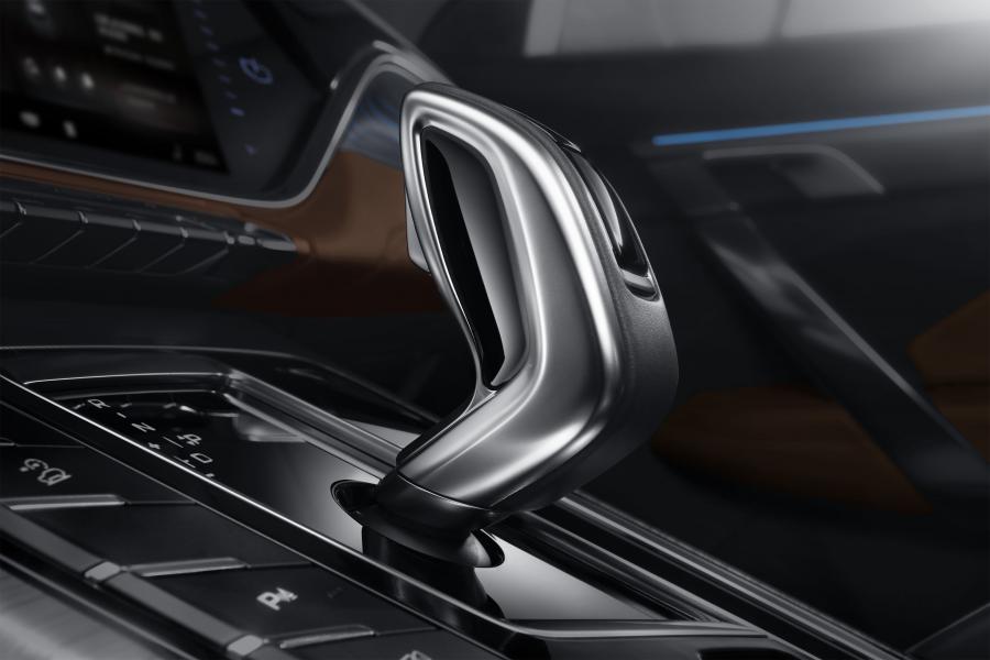Детали интерьера Geely Bo Yue Pro (NL-3B) 2019 года  (фото 5 из 12)